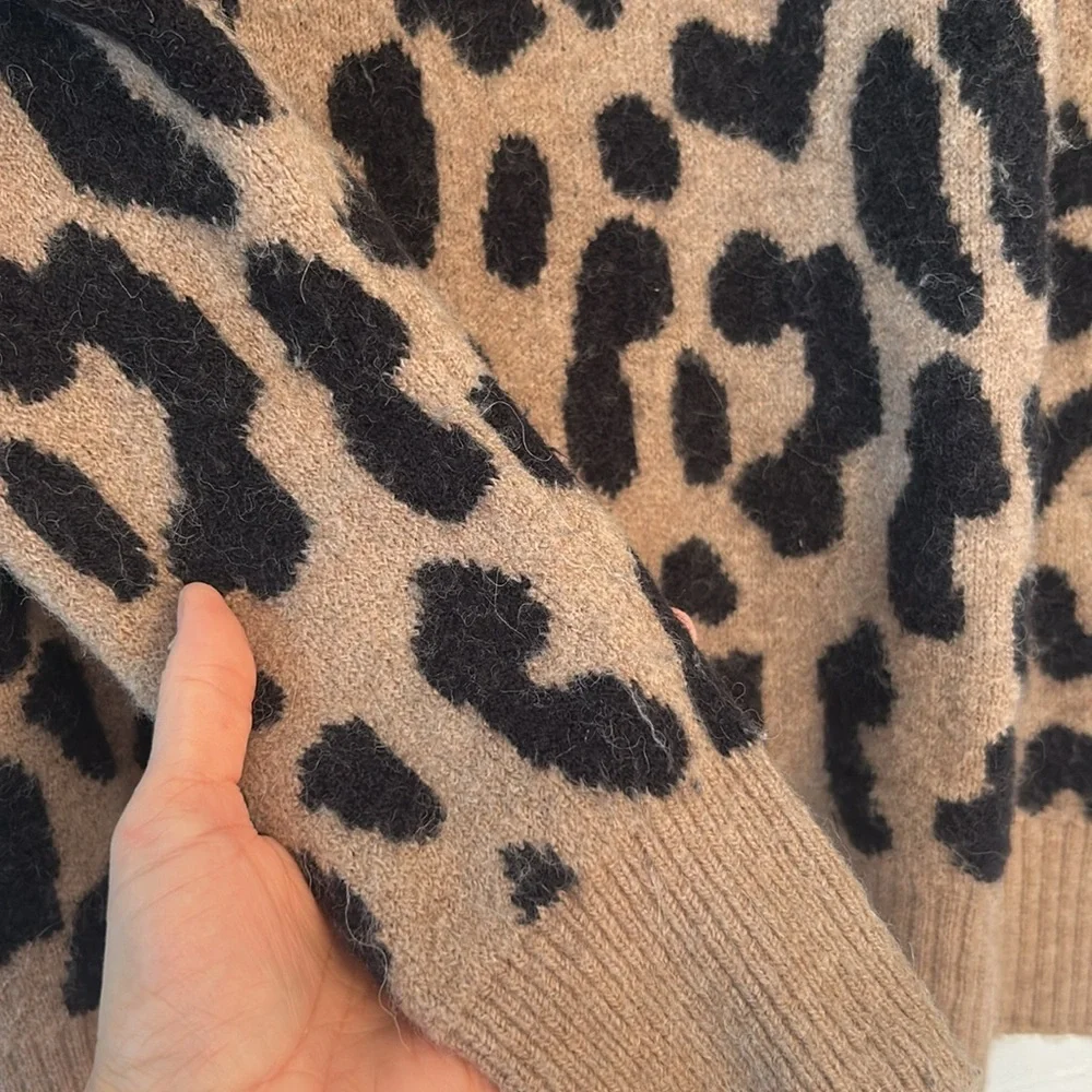 J. Crew Leopard Print Crewneck Merino Wool Alpaca Blend Sweater Women’s Small